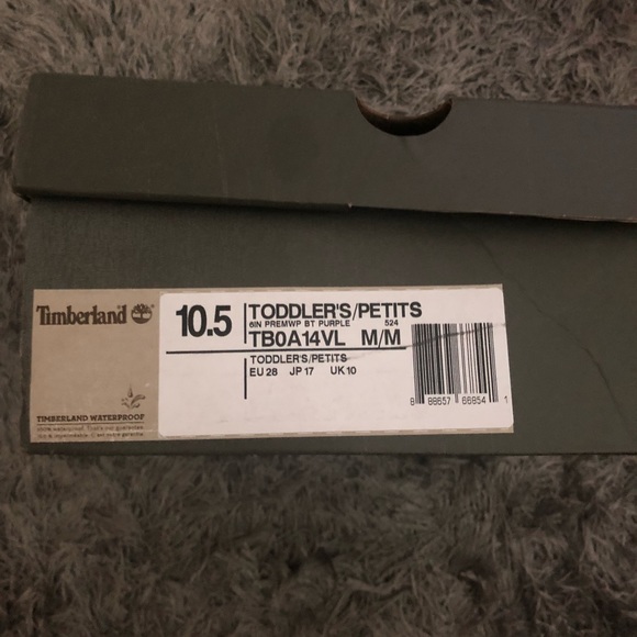 Boots - Picture 3 of 3